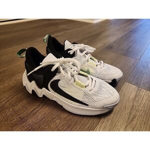 4Y Nike Giannis Immortality 2 White Shoes Sneakers DQ1943-101 Boys Youth Size 4Y